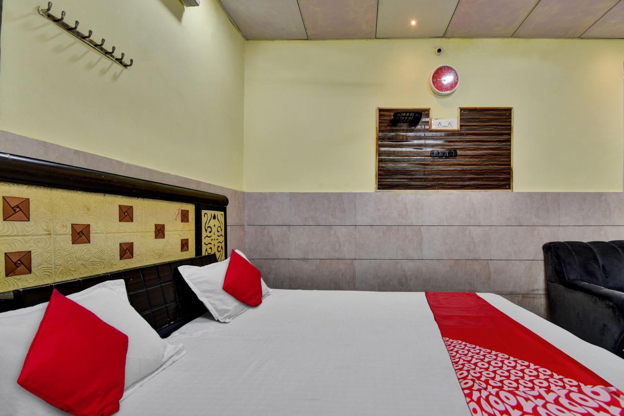 Oyo Flagship Apna Guest House Kota  Exteriör bild